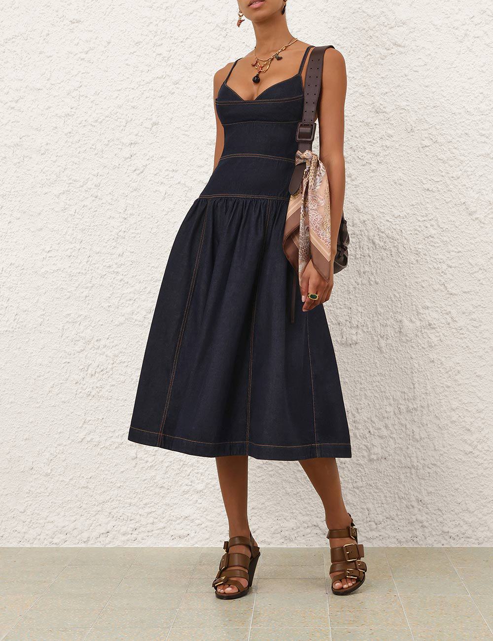 Denim utan ärmar midi-dress