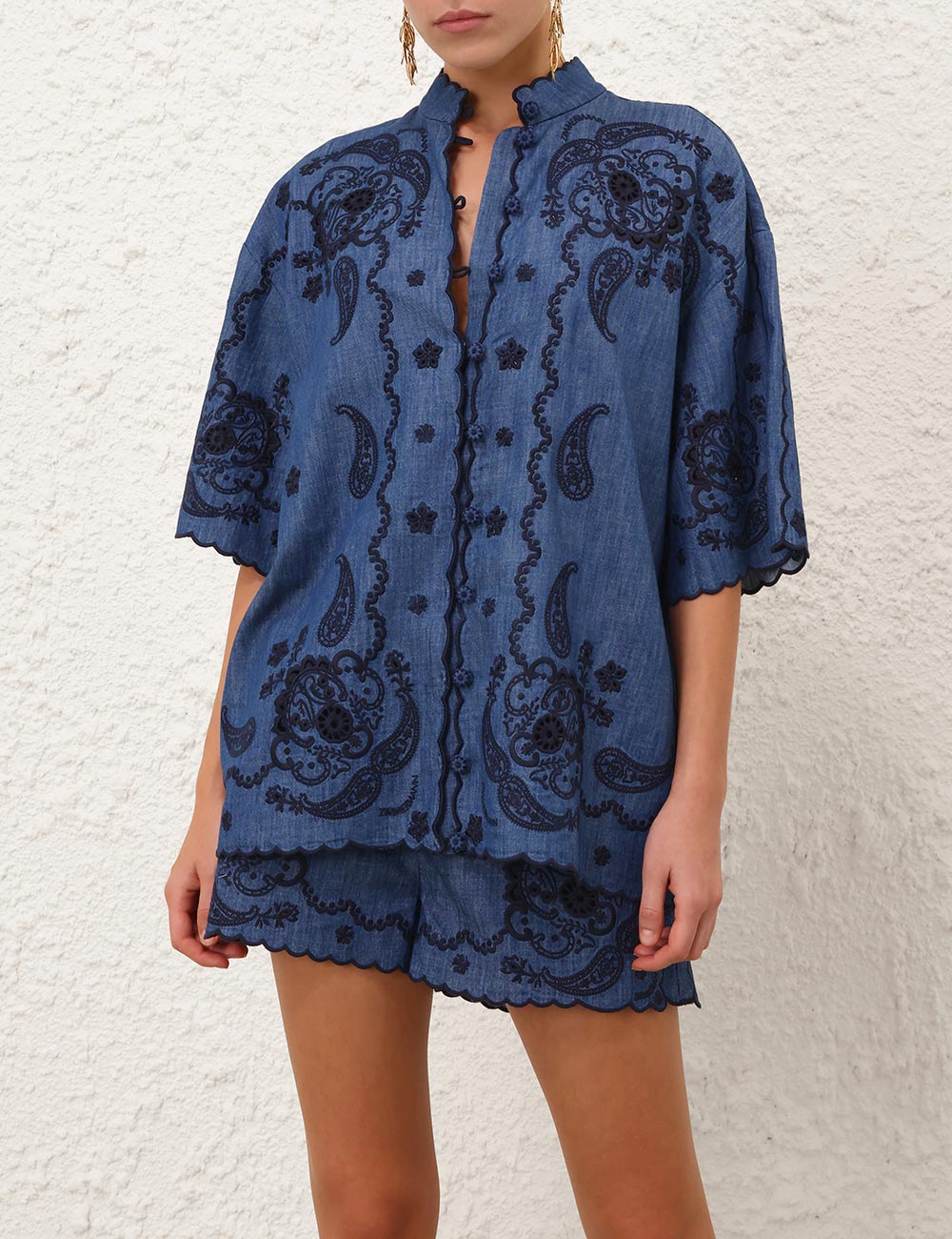 Aster broderad denimblus